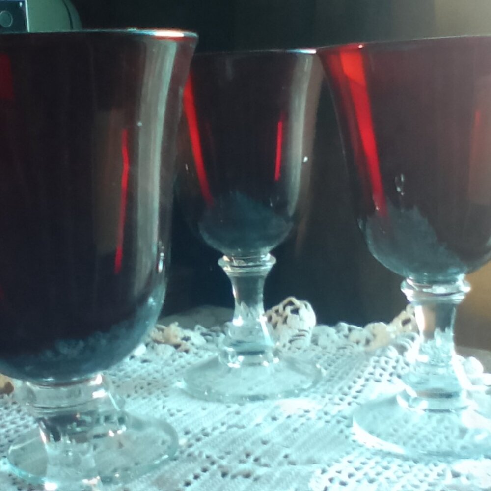 Red Glassware